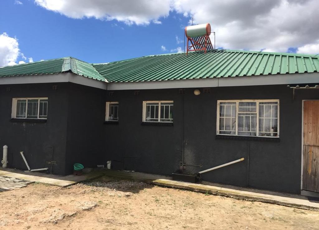 RAINHAM HOUSE ShonaHome