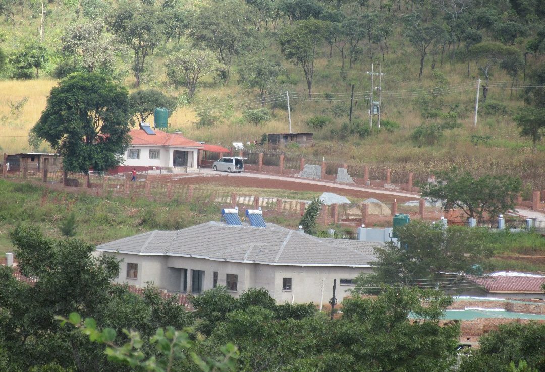 SHAWASHA HILLS 2 STANDS FOR SALE ShonaHome