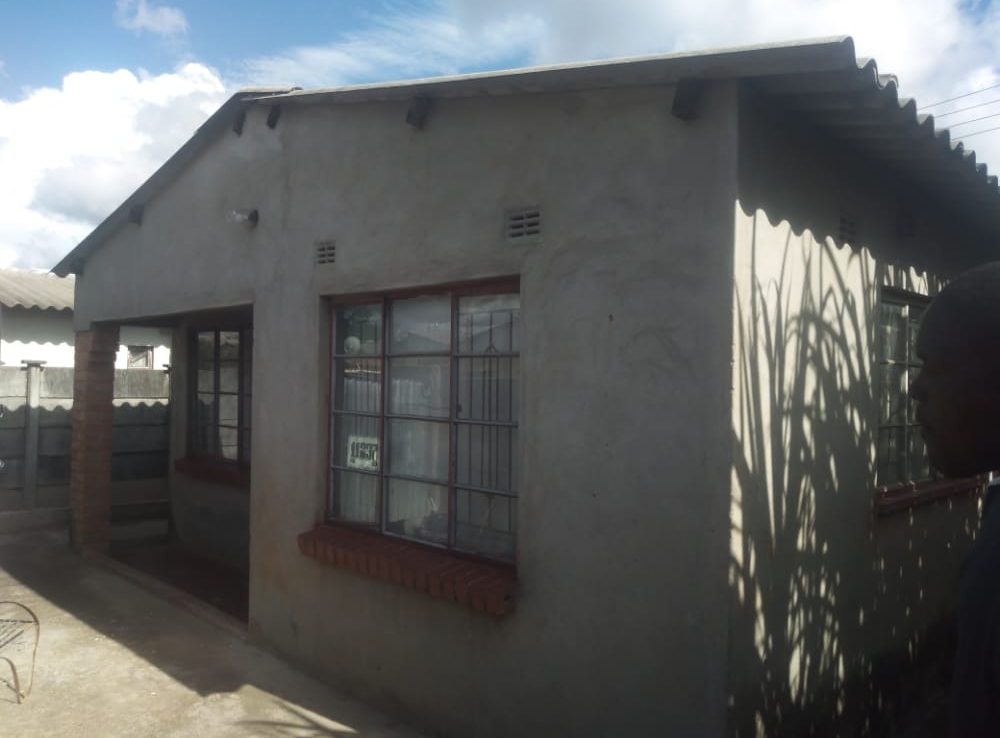 GWERU MKOBA 20 HOUSE FOR SALE ShonaHome