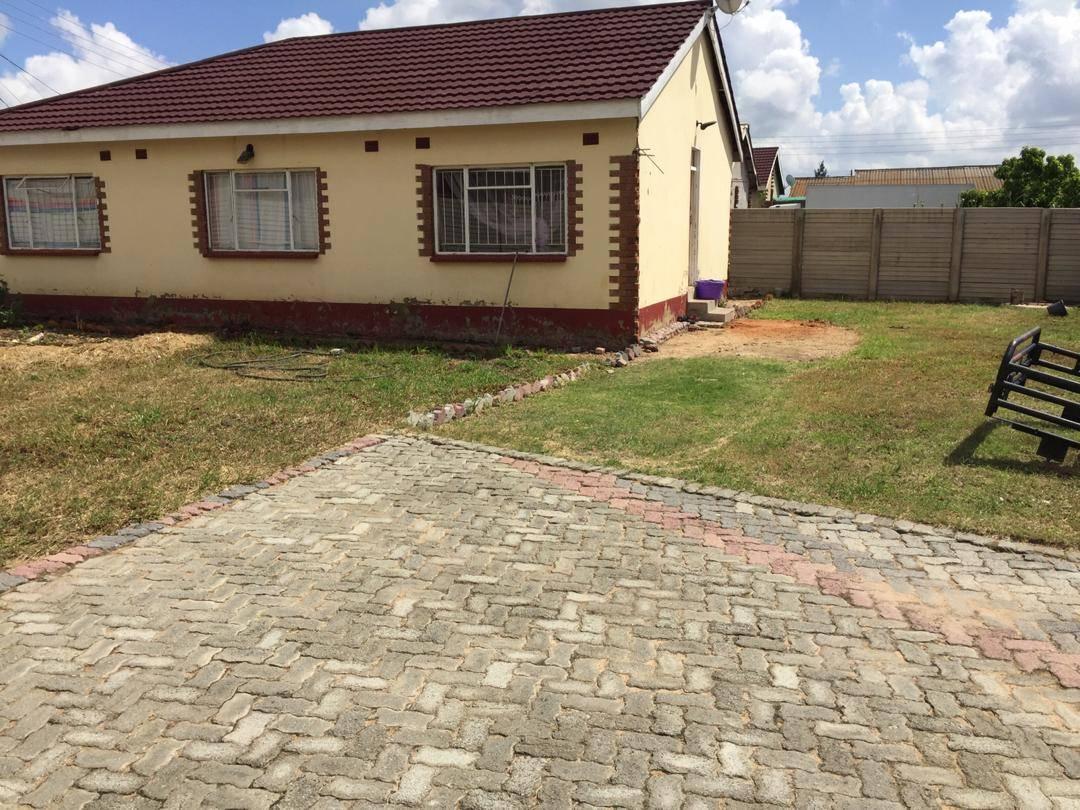 Budiriro 4 House For Sale ShonaHome Budiriro 4 House For Sale ShonaHome