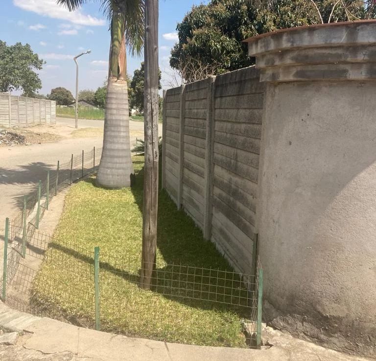 SUNNINGDALE HOUSE TO LET ShonaHome