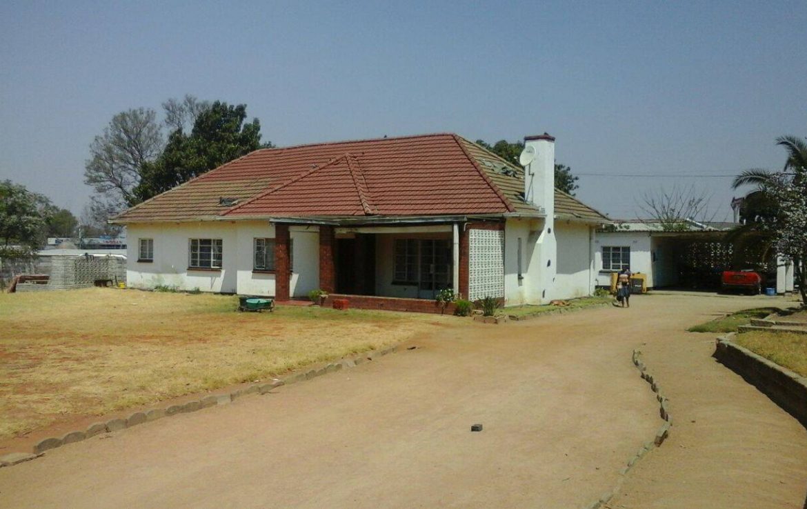 House For Sale Greendale ShonaHome