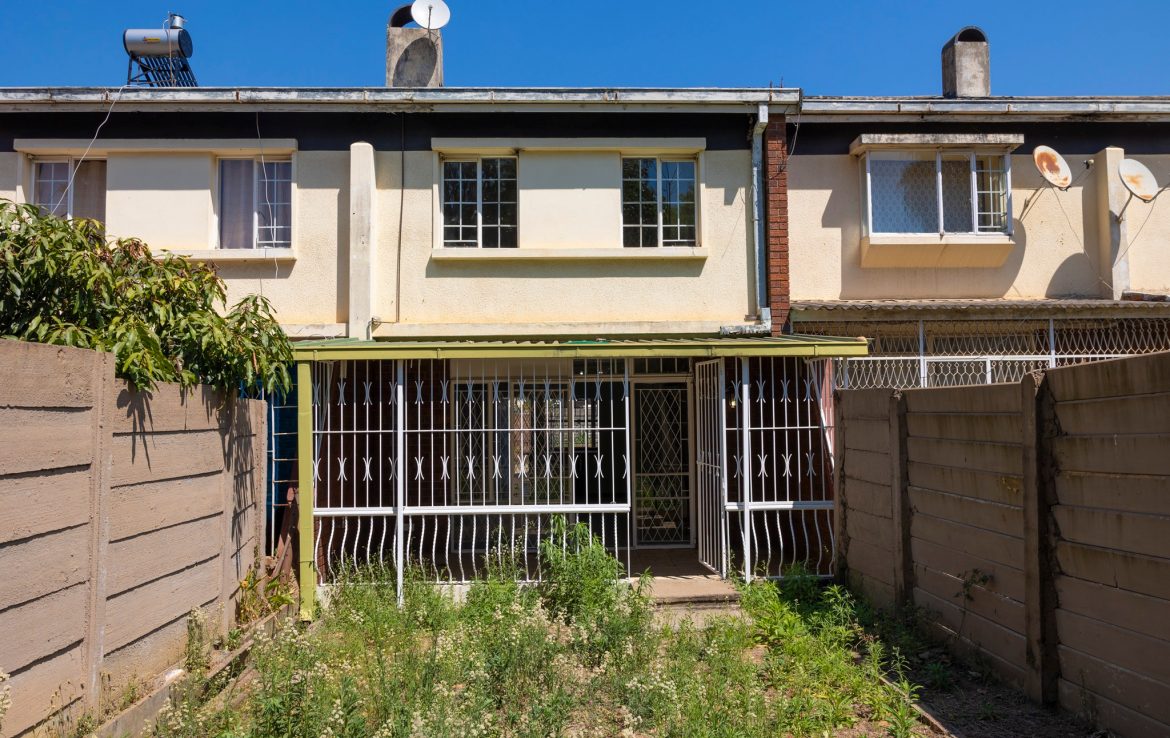 In Upper Hillside house for sale ShonaHome